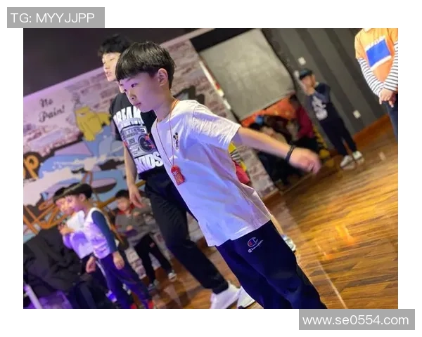 热议街舞：上海街舞队如何实现个人能力的全面提升与变革